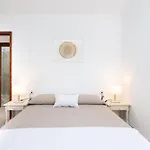 Home2book Bright Stadium Apartment, Cruz