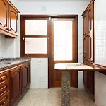 Home2book Bright Stadium Apartment, Cruz *