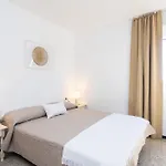 Apartamento Home2book Bright Stadium Apartment, Cruz