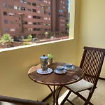 Home2book Bright Stadium Apartment, Cruz
