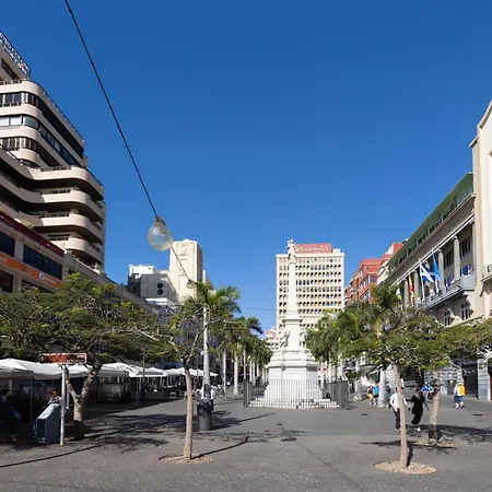 Home2book Bright Stadium Apartment, Cruz *