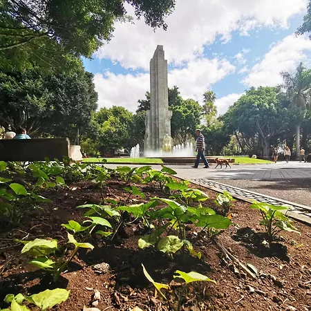 Home2book Bright Stadium Apartment, Cruz * サンタクルスデテネリフェ