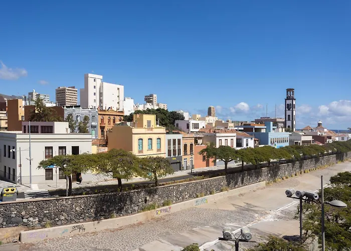 アパート Home2book Bright Stadium Apartment, Cruz サンタクルスデテネリフェ