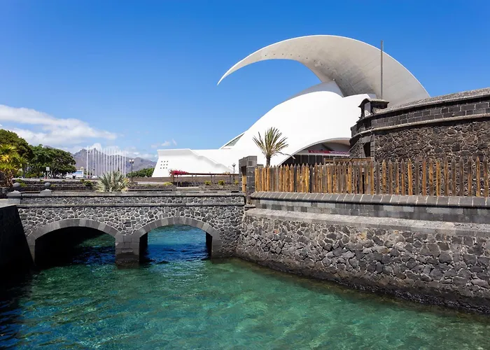 アパート Home2book Bright Stadium Apartment, Cruz *