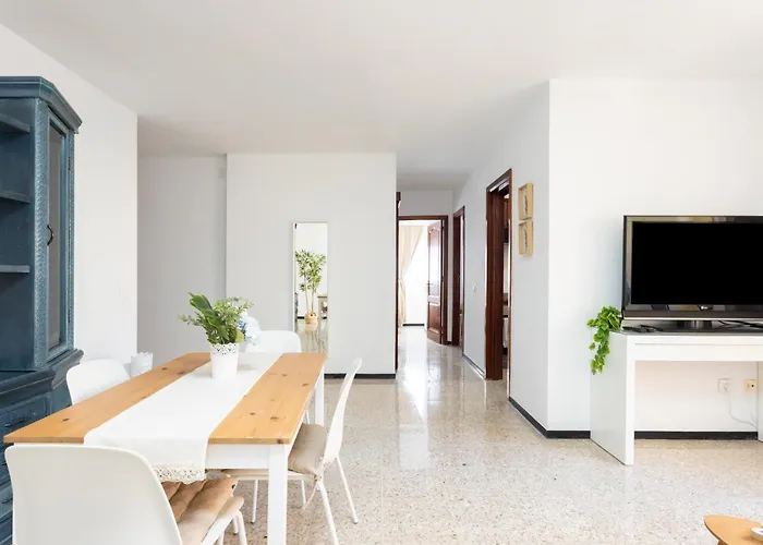 Διαμέρισμα Home2book Bright Stadium Apartment, Cruz