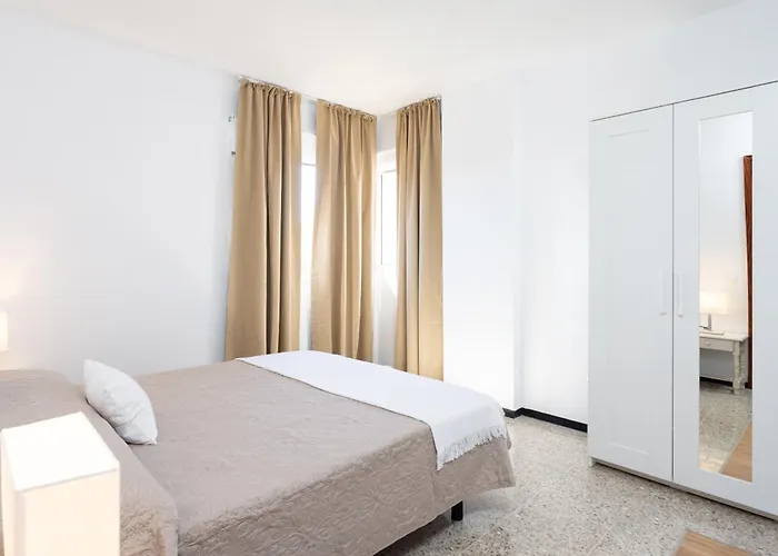 Home2book Bright Stadium Apartment, Cruz サンタクルスデテネリフェ