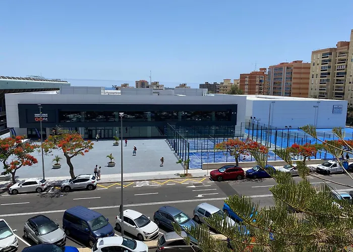 Home2book Bright Stadium Apartment, Cruz サンタクルスデテネリフェ